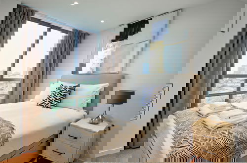 Photo 9 - Upscale Two-bedroom Home in a Brutalist Setting