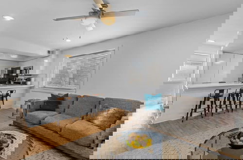 Foto 26 - Crescent Furnished Apartments v2