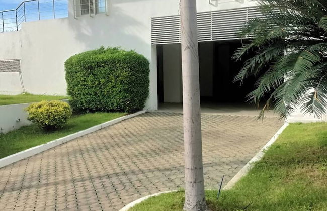 Ocean Beachfront Smart Unit - Photo 34