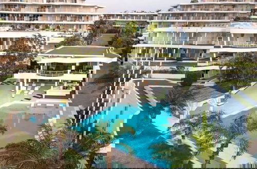Foto 46 - Ocean Beachfront Smart Unit
