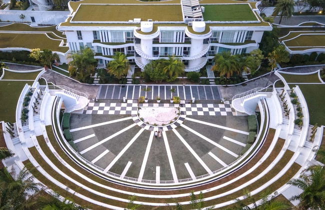 Ocean Beachfront Smart Unit - Photo 60