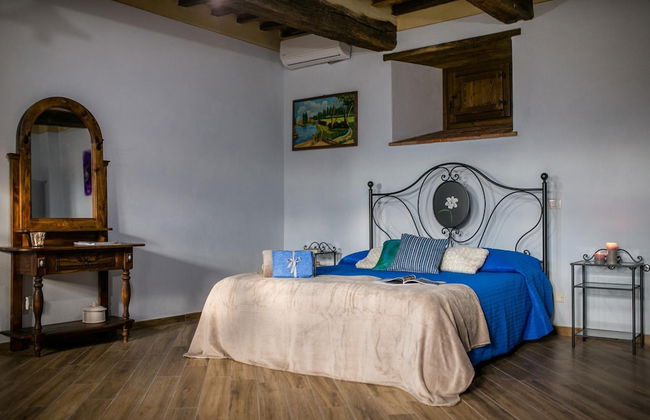 Farmhouse in Tuscany With Pool and Hill Views - Foto 4