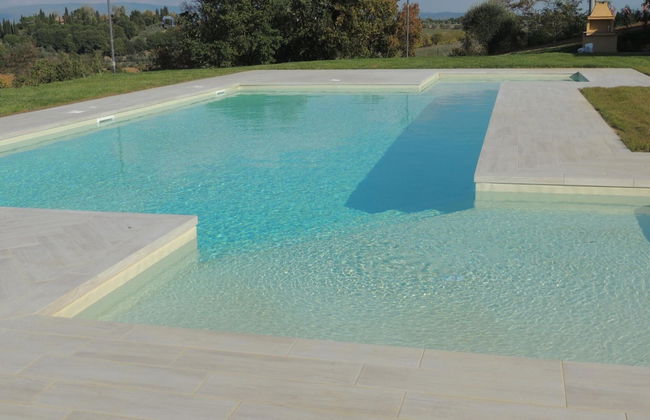 Farmhouse in Tuscany With Pool and Hill Views - Foto 12