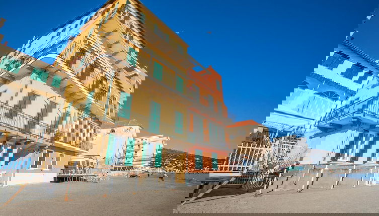 Photo 1 - La Casa Sulla Spiaggia - On The Beach