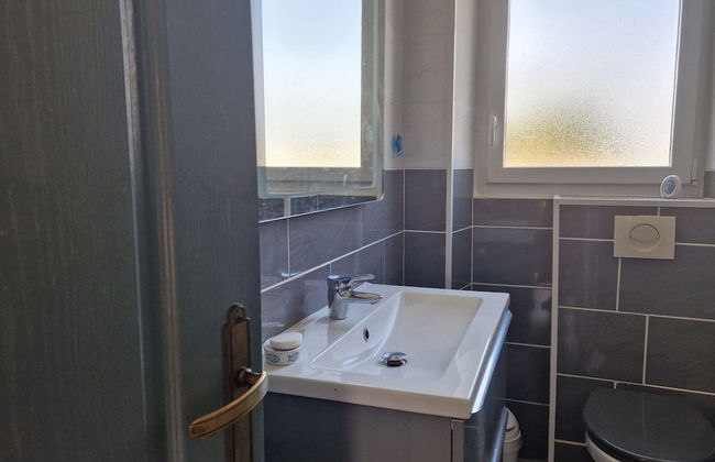 Holiday House With Private Pool in a Shared Property - Foto 13