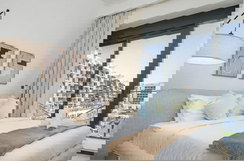 Photo 3 - Charming Studio 10 Minutes From Dubai Mall