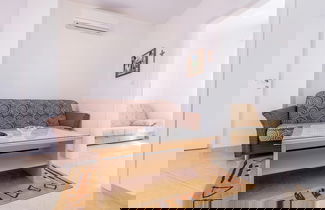 Photo 2 - Nice Apartment Only 500m From the Beach