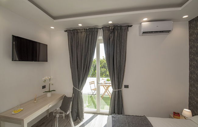 LA DOLCE VITA ROOMS - Photo 34