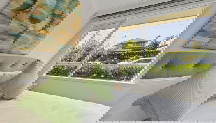 Foto 1 - StayAU 2BRM Beach Family House Hampton