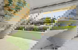 Foto 1 - StayAU 2BRM Beach Family House Hampton