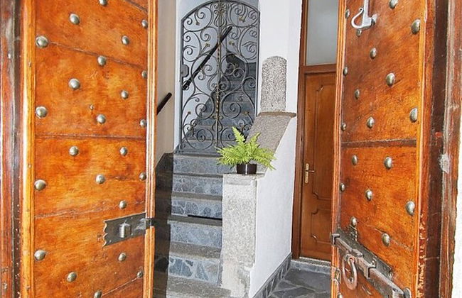 Lake Maggiore Antique Mason - Photo 1