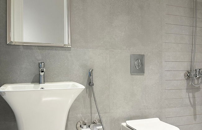 Ar Rabi H-10 Royal touch Balcony AG98 - Photo 14