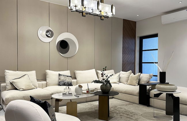 Ar Rabi H-10 Royal touch Balcony AG98 - Photo 1