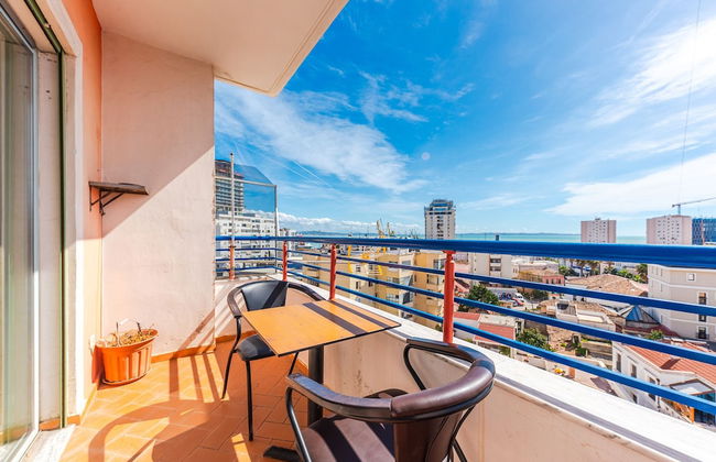 Central Main Square Apartment - Foto 1