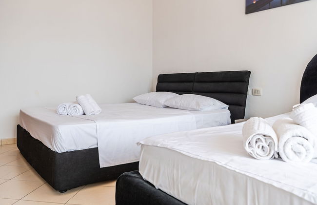 Central Main Square Apartment - Foto 8