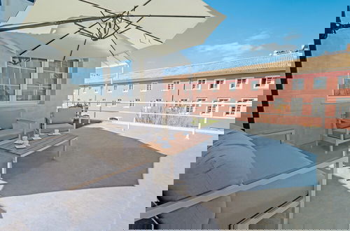 Photo 18 - Old Fortress View Roof Top Apartment by Konnect