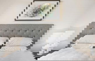 Foto 1 - Modern 2-storey Apartment - Q Stay