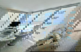 Foto 1 - Island Tower