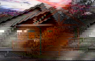 Foto 1 - Ern812 - Eagles Perch 2 Bedroom Cabin by RedAwning