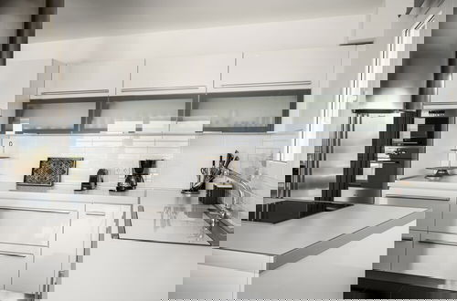 Foto 23 - Euphoria Residences with Shared Pool by Konnect