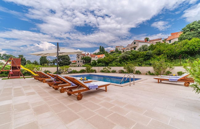 Villa Gold - Private Pool & Grill - H - Foto 34