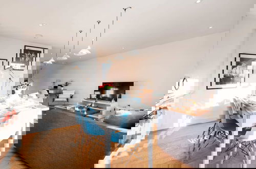 Foto 12 - Lillie Road Residence IV