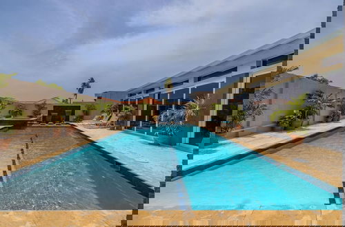 Foto 1 - Villa Blue Topaz - Oasis With Pool Hot tub Sauna