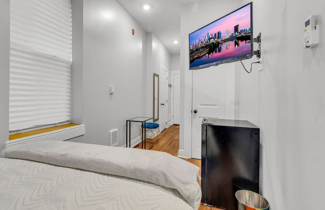 W Oxford St Charm 1 BR Apartment Central Philly - Photo 2