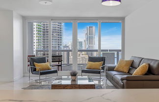 Photo 1 - Chic Bayfront Condo With Stunning View