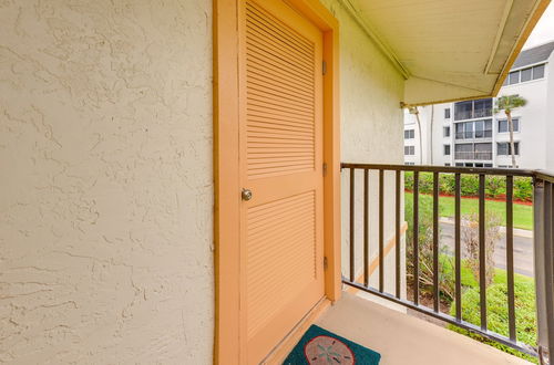 Photo 17 - Resort-style Fort Pierce Condo: 6 Community Pools