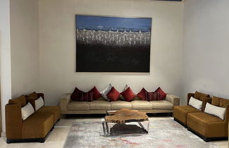 Photo 3 - WelHome - Cozy Studio with Canal View in DAMAC Prive