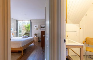 Photo 1 - Rustic Modern 1BD Flat W/garden Stoke Newington