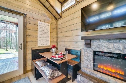 Foto 24 - Peaceful Broken Bow Cabin: Hot Tub & Fireplace