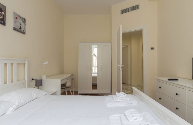 JOIVY Modern 2bed flat with balcony, 250m from M5 Foppa and M2 Sant'Agostino - Foto 4
