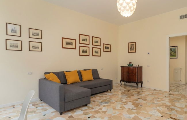 JOIVY Modern 2bed flat with balcony, 250m from M5 Foppa and M2 Sant'Agostino - Foto 1