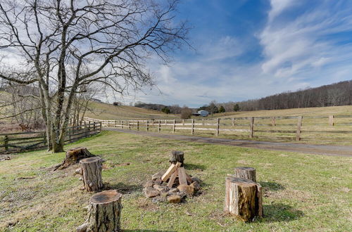 Photo 22 - Historic Jonesborough Cabin w/ Fire Pit & Grill