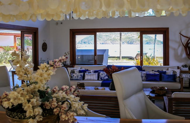 Mansão Exuberante Pé na Areia Ferradura - Foto 60