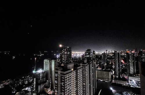 Foto 66 - Staycation with Bay & City Lights by Yaj