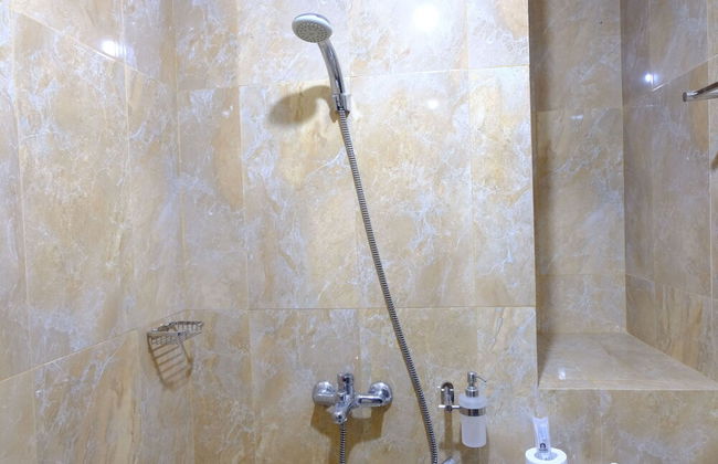 Strategic 2Br At Tamansari Panoramic Apartment - Foto 12
