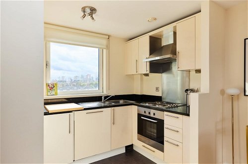 Photo 14 - The Weavers Field Place - Classy 3bdr Flat With Terrace