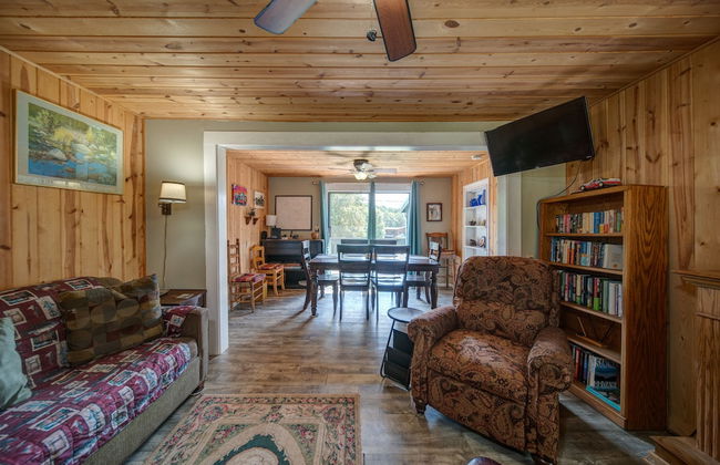 Moonshiner's Cabin Minutes From Two Wheels! - Photo 18