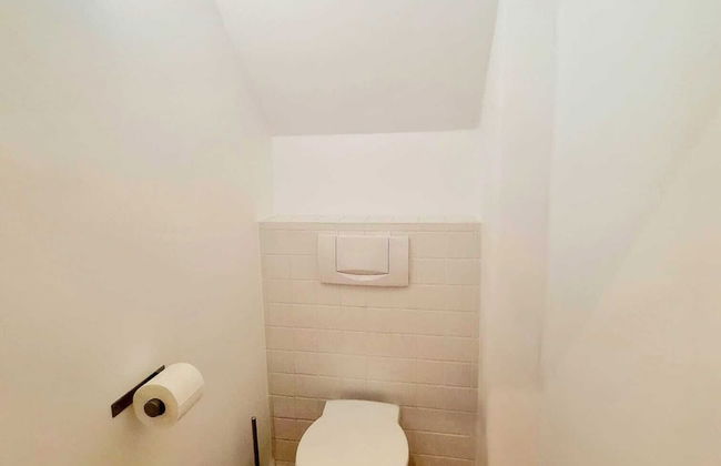 New Large 2 bedrooms with Parking - Foto 13
