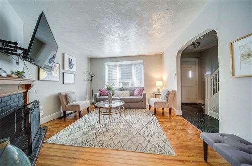 Foto 1 - Pet-friendly Cleveland Townhome, 2 Mi to Downtown