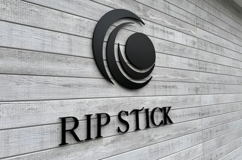 Photo 23 - Rip stick