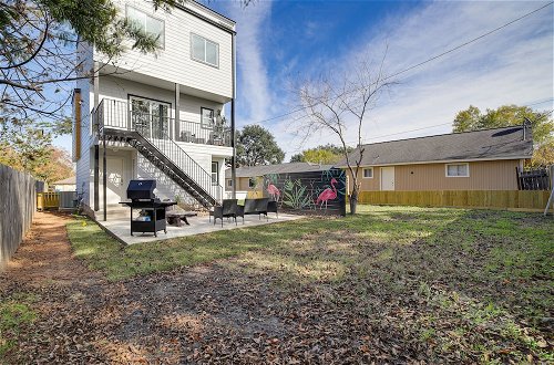 Photo 17 - South Houston Townhome w/ Patio & Gas Grill