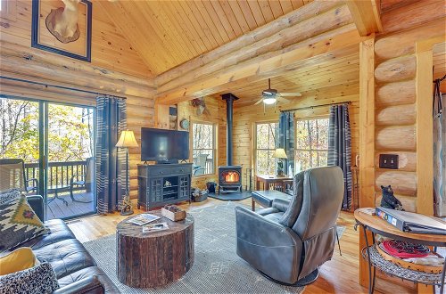 Photo 2 - Blue Ridge Log Cabin w/ Hot Tub & Game Room