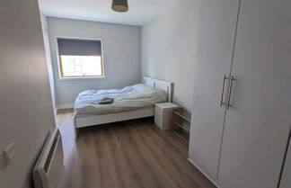 Foto 2 - Bright 2BD Flat With Private Balcony - Dublin