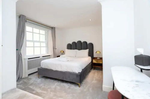 Photo 1 - Contemporary 2 Bedroom Flat W/balcony - Bayswater