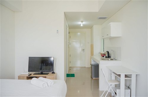 Photo 4 - Comfy and Cozy Studio Silk Town Apartment