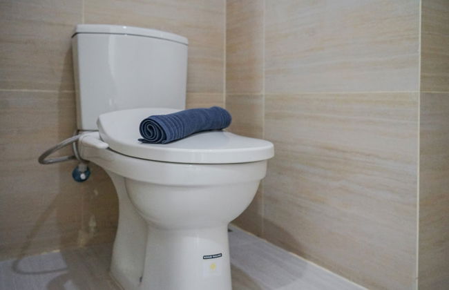 Comfy and Cozy Studio Silk Town Apartment - Photo 8